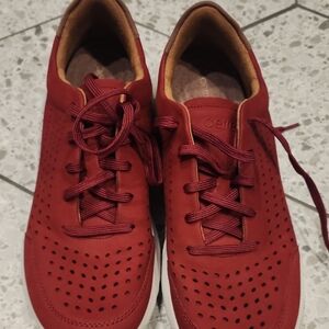 Aetrex Women's Red Orthopedic Shoes